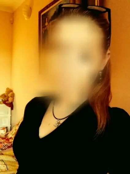 Claudia, 30