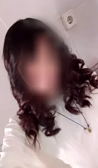 Emilia, 18