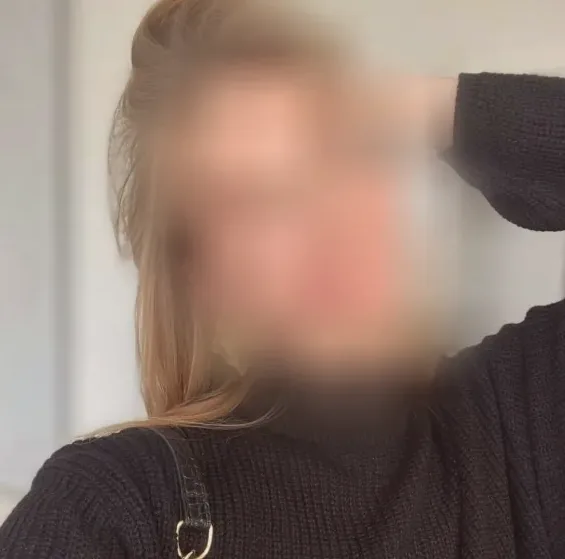 Jelena, 26