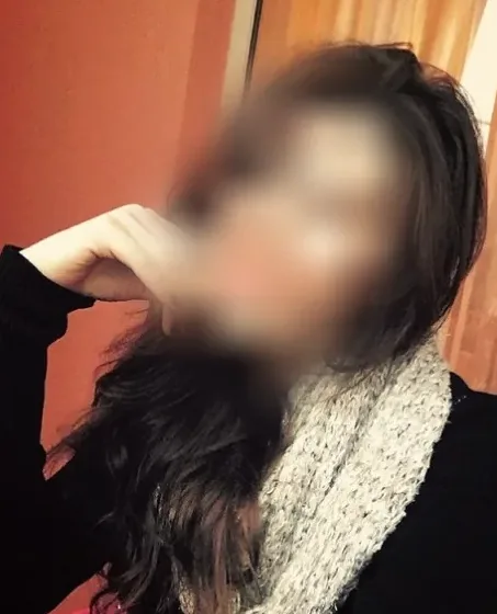 Kathrin, 28