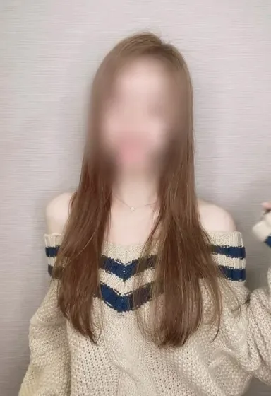 Melanie, 28