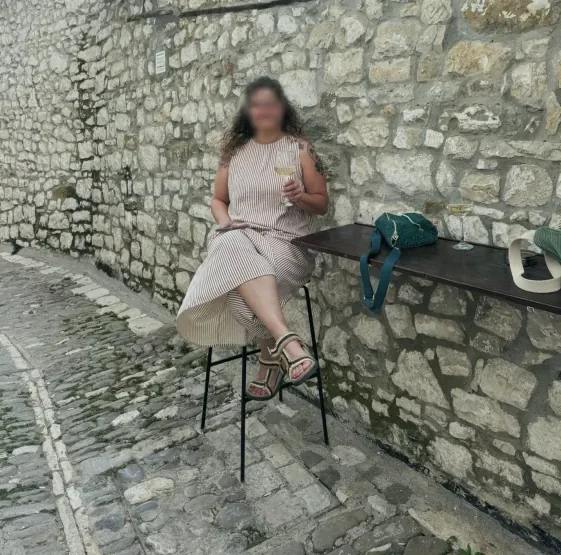 Melanie, 35