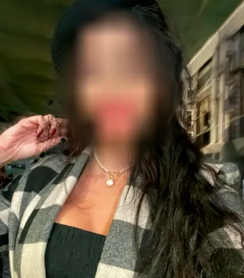 Viktoria, 40
